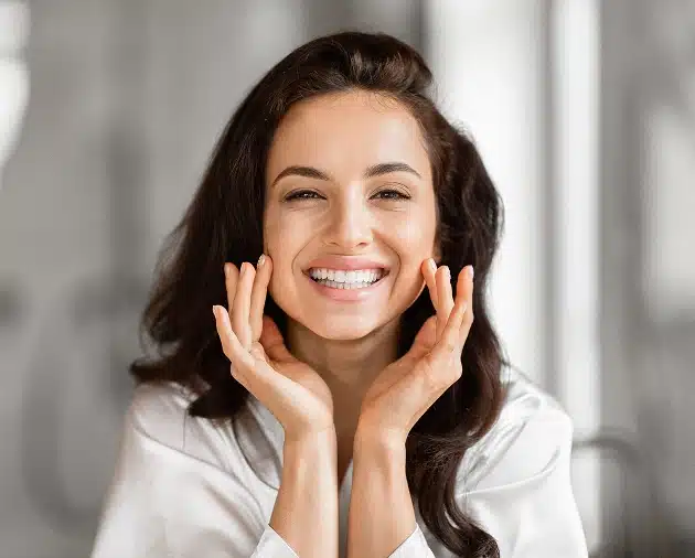 Professional teeth whitening results at Cosmos Modern Dental Elmhurst